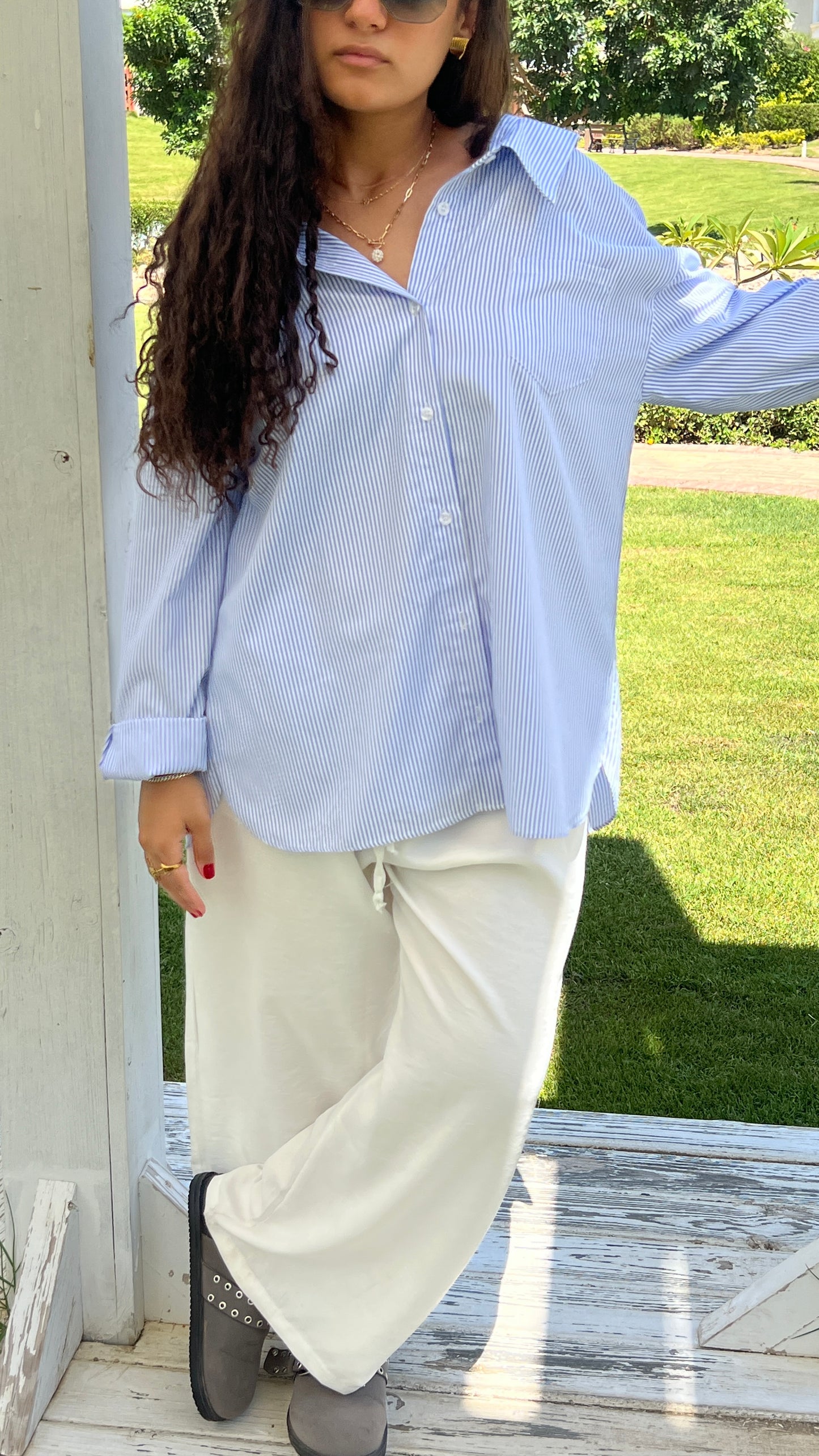 Oversized Striped Open-Back Shirt – Blue & White